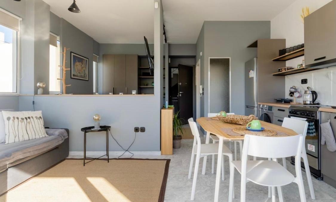 Loft With Private Parking Apartment Athena Bagian luar foto